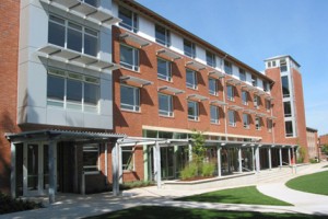 U of O Living & Learning Center